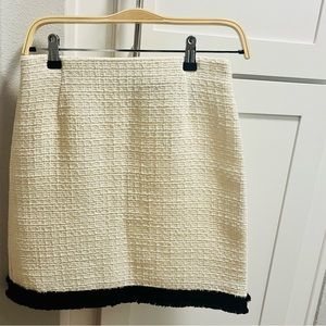 ✨NWT ! TWEED SKIRT • H&M • Limited Edition !